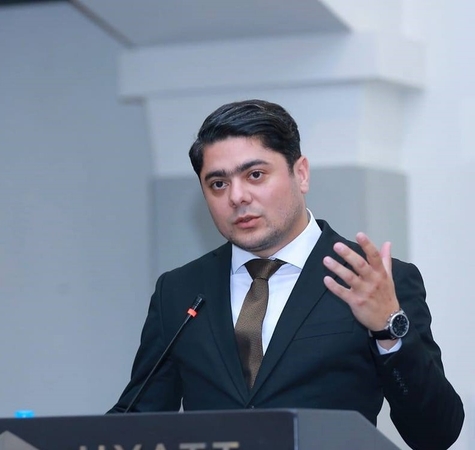 Ayaz Hüseynov - idarə heyətinin sədri